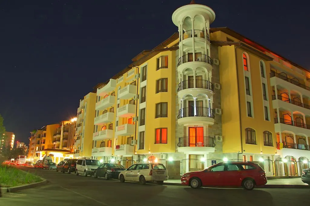 Royal Sun Apartments サニービーチ 2*,
