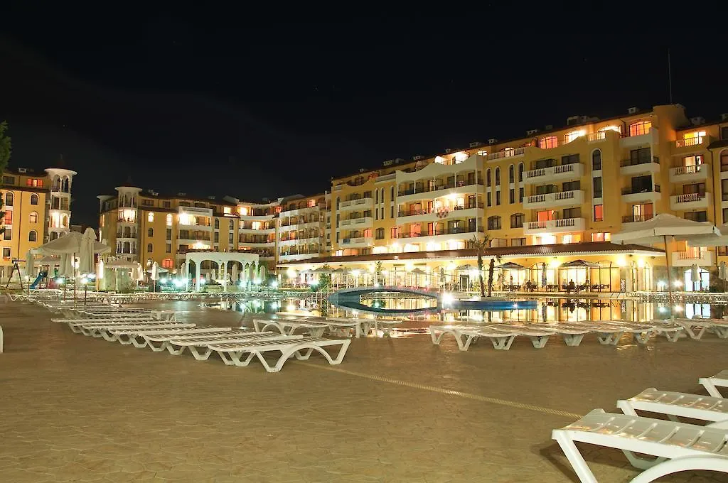 Royal Sun Apartments サニービーチ